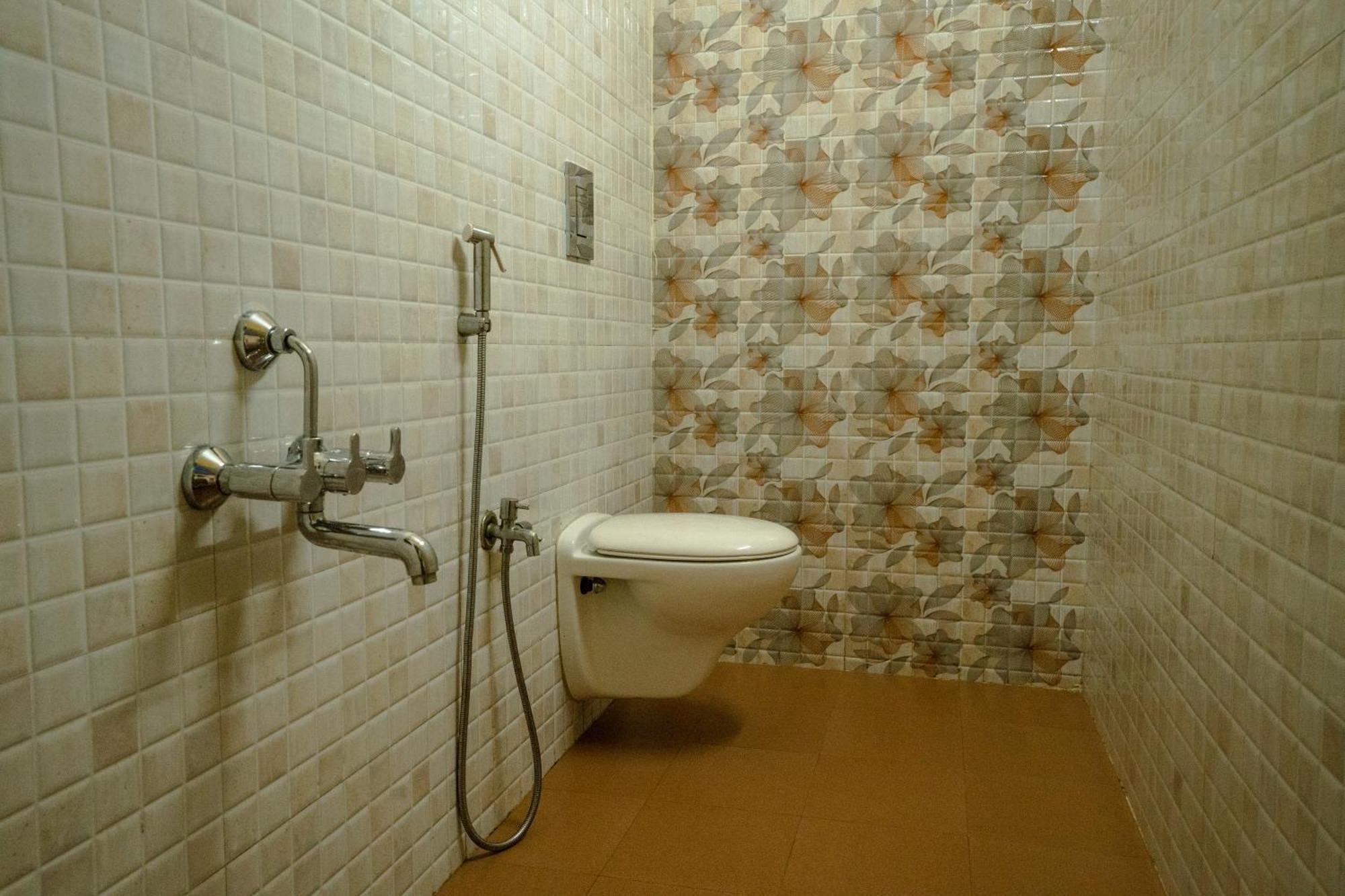 Hotel Misty Inn 埃尔加德 外观 照片